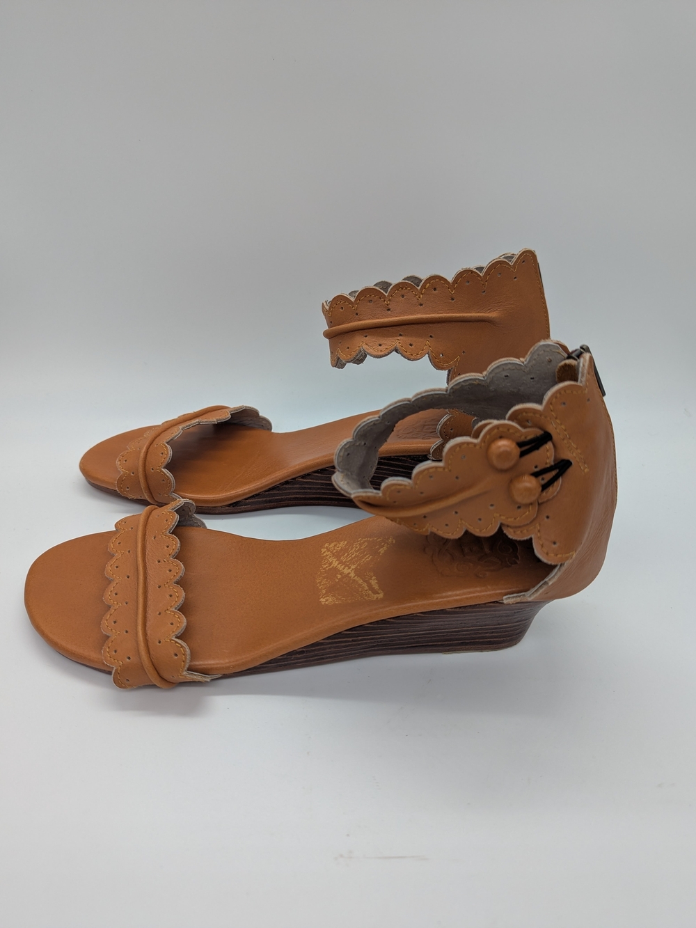 Bali Elf Women's Midsummer Scalloped Leather Sandals Ankle-Strap Wedge Size 10.5